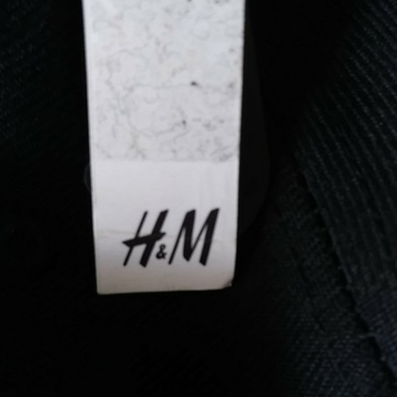 BRAND NEW HM UNISEX ACTIVE HAT - Picture 8 of 12